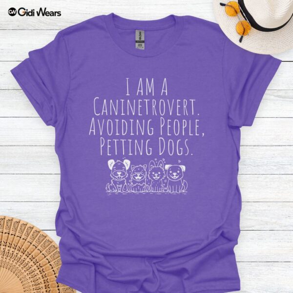 I’m a Caninetrovert: Avoiding People, Petting Dogs T-Shirt