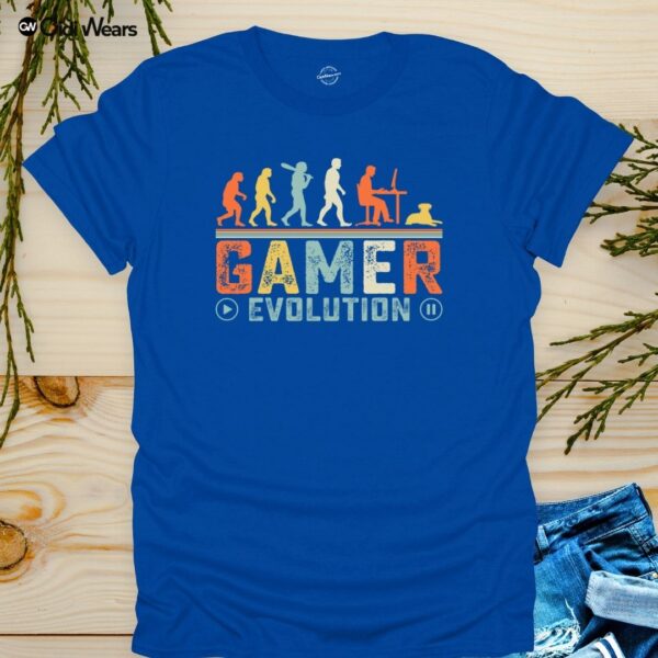 Gidi Wears Gamer Evolution T-Shirt for Dog Lovers – Funny Gaming and Dog Lover Apparel with Clever Evolution Design